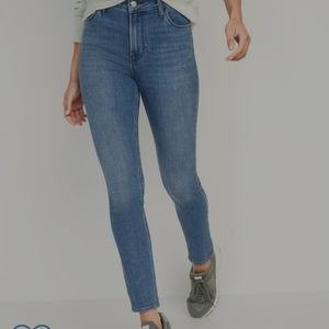 Old Navy Super Skinny jeans